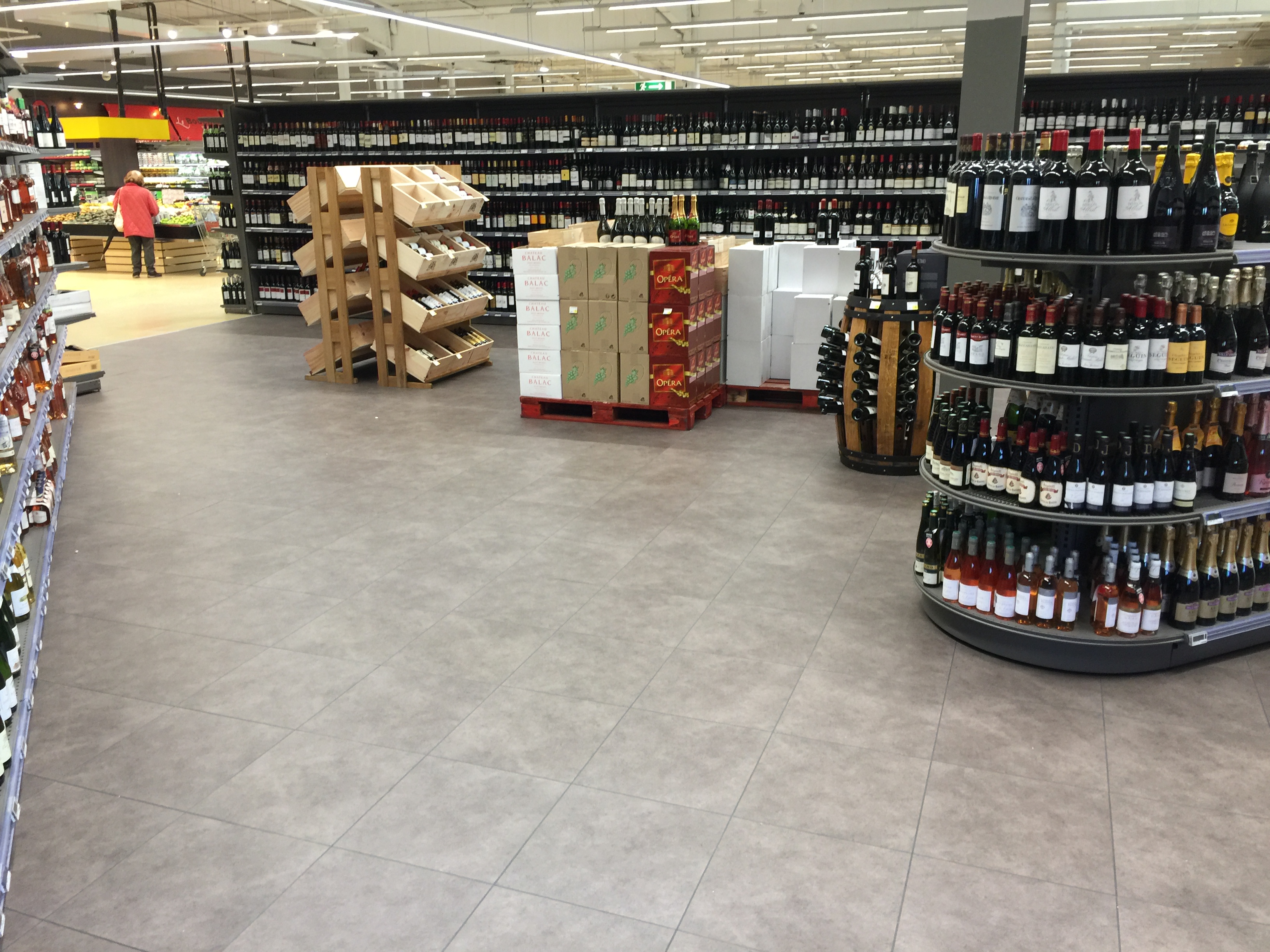 Retail (41)